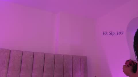 sara_lopee1 online show from 01-15-26, 11:59