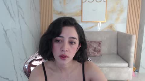 Snapshot of sara_lopez_s chatting on 10-06-25, 01:19 Sara online show from 10-06-25, 01:19