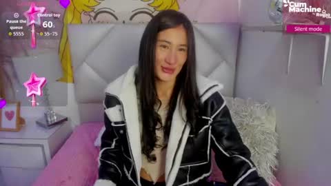 Snapshot of sara_sweet07 chatting on 06-16-26, 05:48 Sara online show from 06-16-26, 05:48