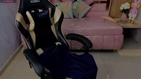 Sara T. online show from 06-28-26, 03:01