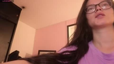 Snapshot of sara_valderrama_ chatting on 06-04-26, 02:12 sara_valderrama_ online show from 06-04-26, 02:12