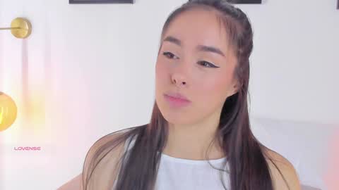 Snapshot of saraarchbould chatting on 12-08-24, 04:18 Sara online show from 12-08-24, 04:18