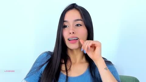 Snapshot of saraarchbould chatting on 02-05-25, 08:25 Sara online show from 02-05-25, 08:25