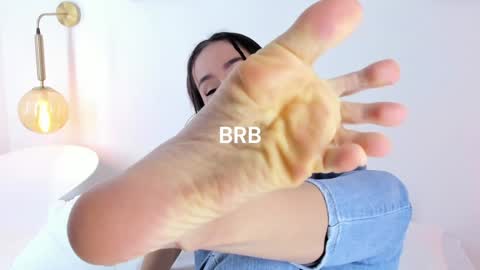 Snapshot of saraarchbould chatting on 02-06-25, 08:34 Sara online show from 02-06-25, 08:34