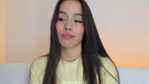 Snapshot of saraarchbould chatting on 12-16-25, 01:32 Sara online show from 12-16-25, 01:32