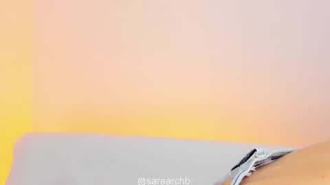 Snapshot of saraarchbould chatting on 03-10-26, 03:17 Sara online show from 03-10-26, 03:17