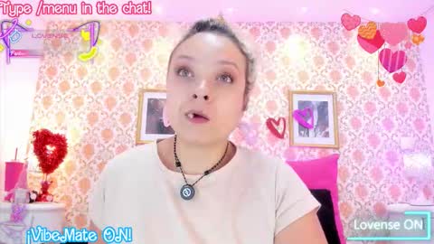 Snapshot of saraavila_ chatting on 02-15-26, 09:41 SaraAvila online show from 02-15-26, 09:41