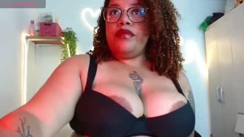 Snapshot of sarabbw173 chatting on 04-23-26, 03:52 sarabbw173 online show from 04-23-26, 03:52