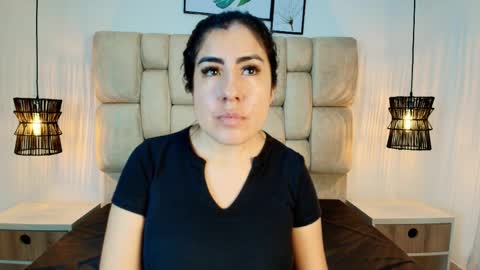 sarablonde_t online show from 04-26-26, 06:27