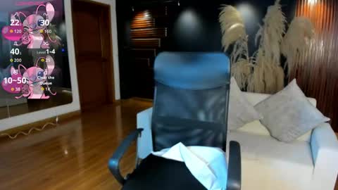 Sara  Everyday From 1430 to 2130 Col Time online show from 05-23-26, 06:56