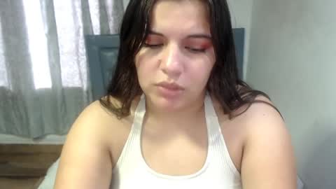Snapshot of sarah_acero chatting on 05-11-26, 04:04 sarah online show from 05-11-26, 04:04