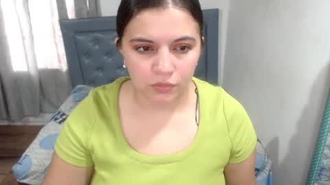 Snapshot of sarah_acero chatting on 05-14-26, 02:57 sarah online show from 05-14-26, 02:57