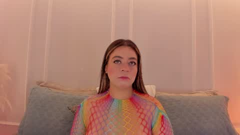 Snapshot of sarah_bonneth chatting on 06-12-26, 11:31 Sarah Bonneth online show from 06-12-26, 11:31