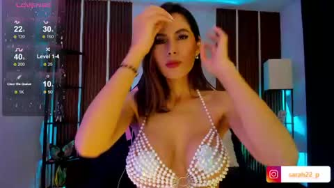 Snapshot of sarah_perez1 chatting on 07-11-26, 01:08 INSTAGRAM...sarah22 p online show from 07-11-26, 01:08