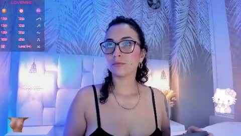 Snapshot of sarah_sluty chatting on 07-07-26, 02:14 Sarah online show from 07-07-26, 02:14