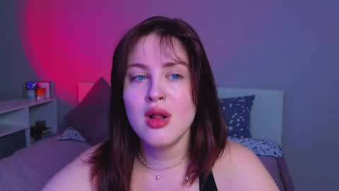 Snapshot of sarah_soul chatting on 06-09-26, 10:54 Sarah online show from 06-09-26, 10:54