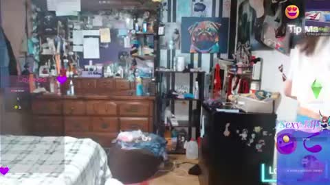 sarahabbg online show from 06-15-26, 04:04