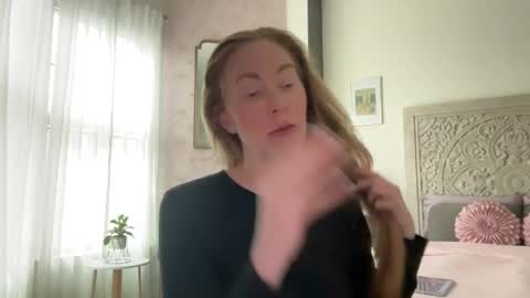 Sarah online show from 05-28-26, 06:49