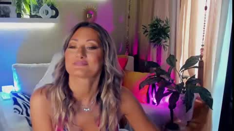Divine Sarah NONUDE model online show from 06-29-26, 07:25