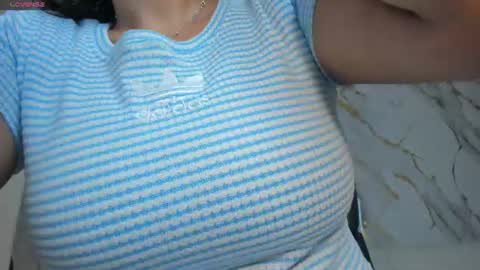 Snapshot of sarahyates chatting on 07-16-26, 03:56 Sarah independent model online show from 07-16-26, 03:56