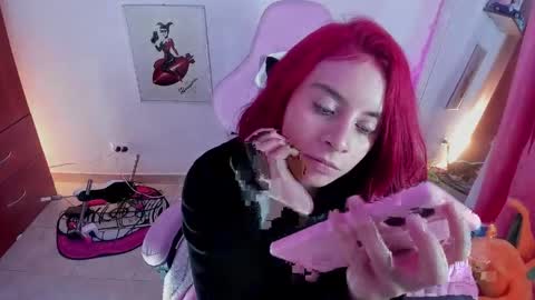 sara  online show from 04-18-26, 01:42