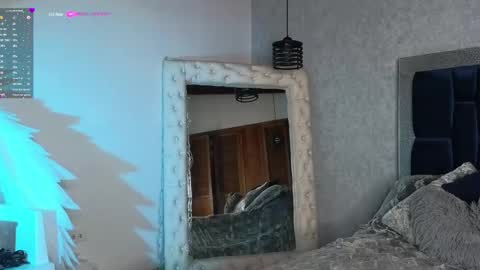 Sara W online show from 02-03-25, 09:39