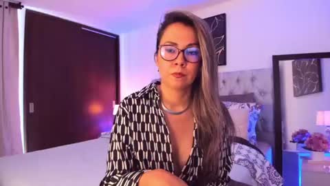 Snapshot of sarhamccormick chatting on 06-27-26, 02:55 sarha online show from 06-27-26, 02:55