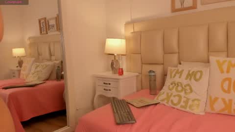 sarit_ online show from 05-16-26, 07:34