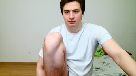 Snapshot of sasha_calvin chatting on 02-18-26, 07:32 sasha_calvin online show from 02-18-26, 07:32