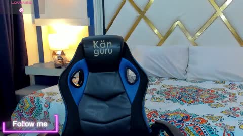 SASHA  online show from 04-10-26, 01:49