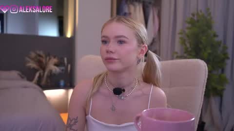 sashalore online show from 03-22-26, 03:10