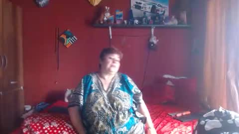 Snapshot of sasharosee2 chatting on 05-11-26, 04:04 S A S H A R O S E online show from 05-11-26, 04:04