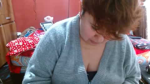 Snapshot of sasharosee2 chatting on 05-13-26, 10:06 S A S H A R O S E online show from 05-13-26, 10:06