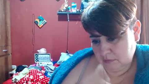 Snapshot of sasharosee2 chatting on 05-27-26, 04:59 S A S H A R O S E online show from 05-27-26, 04:59