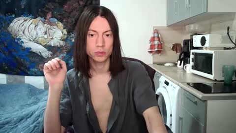 Sasha online show from 10-09-25, 09:51