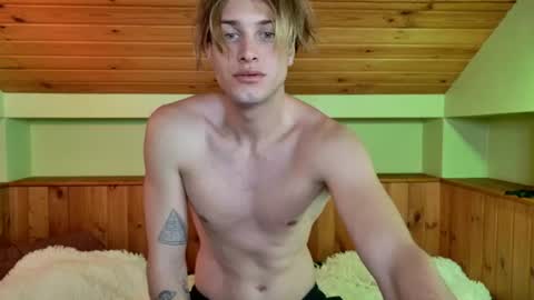 Sasha --  online show from 08-05-26, 08:39