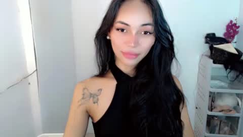 Snapshot of sashifoxdoll_ chatting on 05-22-26, 10:04 Sashi online show from 05-22-26, 10:04
