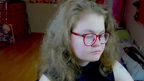 .Alexandra online show from 07-10-26, 09:39