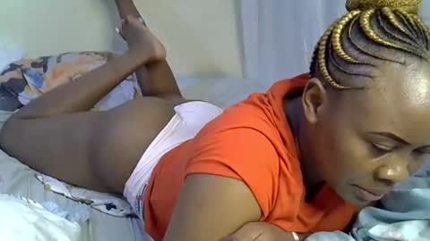 sassy_bella online show from 05-19-26, 02:01