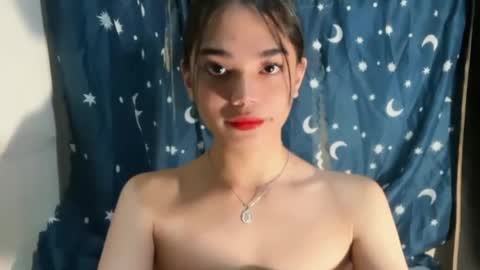 Snapshot of sassy_keath chatting on 06-08-26, 11:43 Keath online show from 06-08-26, 11:43