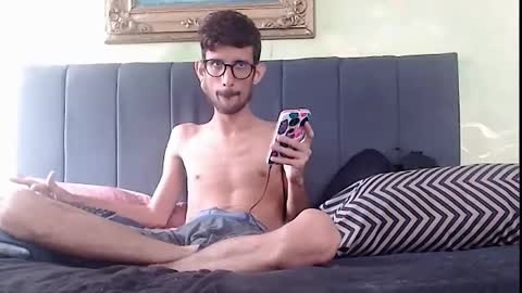 sasuke_bigcock online show from 06-08-26, 01:22