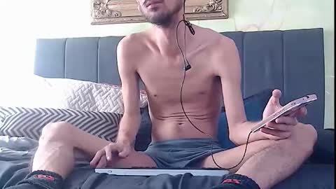 sasuke_bigcock online show from 06-11-26, 01:31