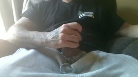 satinpantys online show from 11-22-25, 07:35