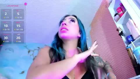 Snapshot of saturno_stone chatting on 06-30-26, 03:40 Saturnooo online show from 06-30-26, 03:40