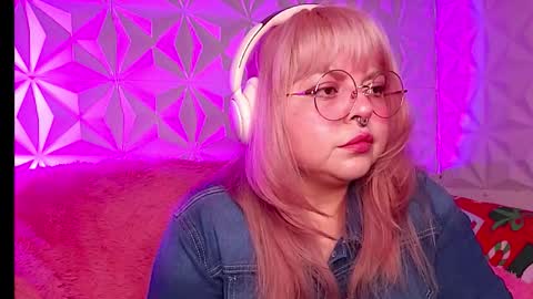 Gina George online show from 01-16-26, 01:53