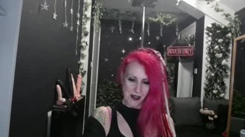 SaucySky online show from 02-24-26, 08:51