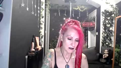 SaucySky online show from 03-21-26, 08:45