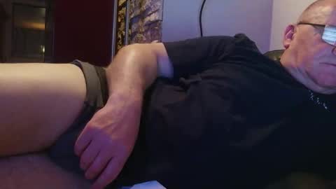 saugeil123 online show from 04-05-26, 09:12