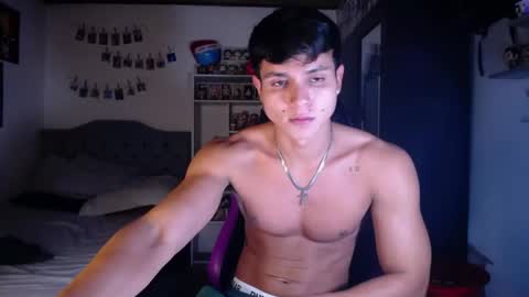 Snapshot of saulomiralles chatting on 04-19-26, 02:00 Saulo online show from 04-19-26, 02:00