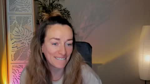 save the qween online show from 02-22-26, 05:30